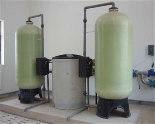軟化水設(shè)備，軟化水機(jī)，全自動(dòng)軟水器