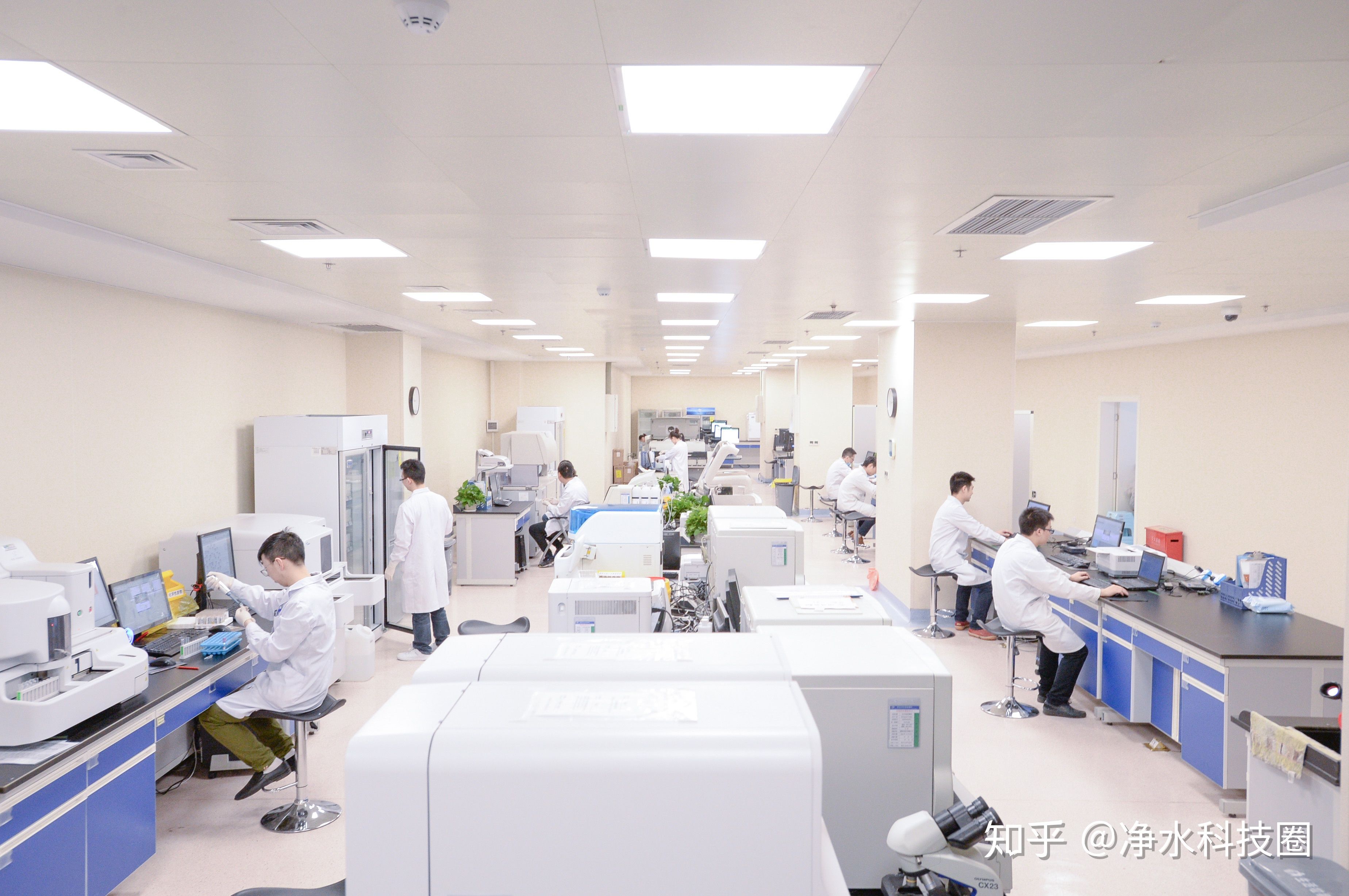 醫(yī)院檢驗(yàn)科用純水過濾設(shè)備，制水設(shè)備